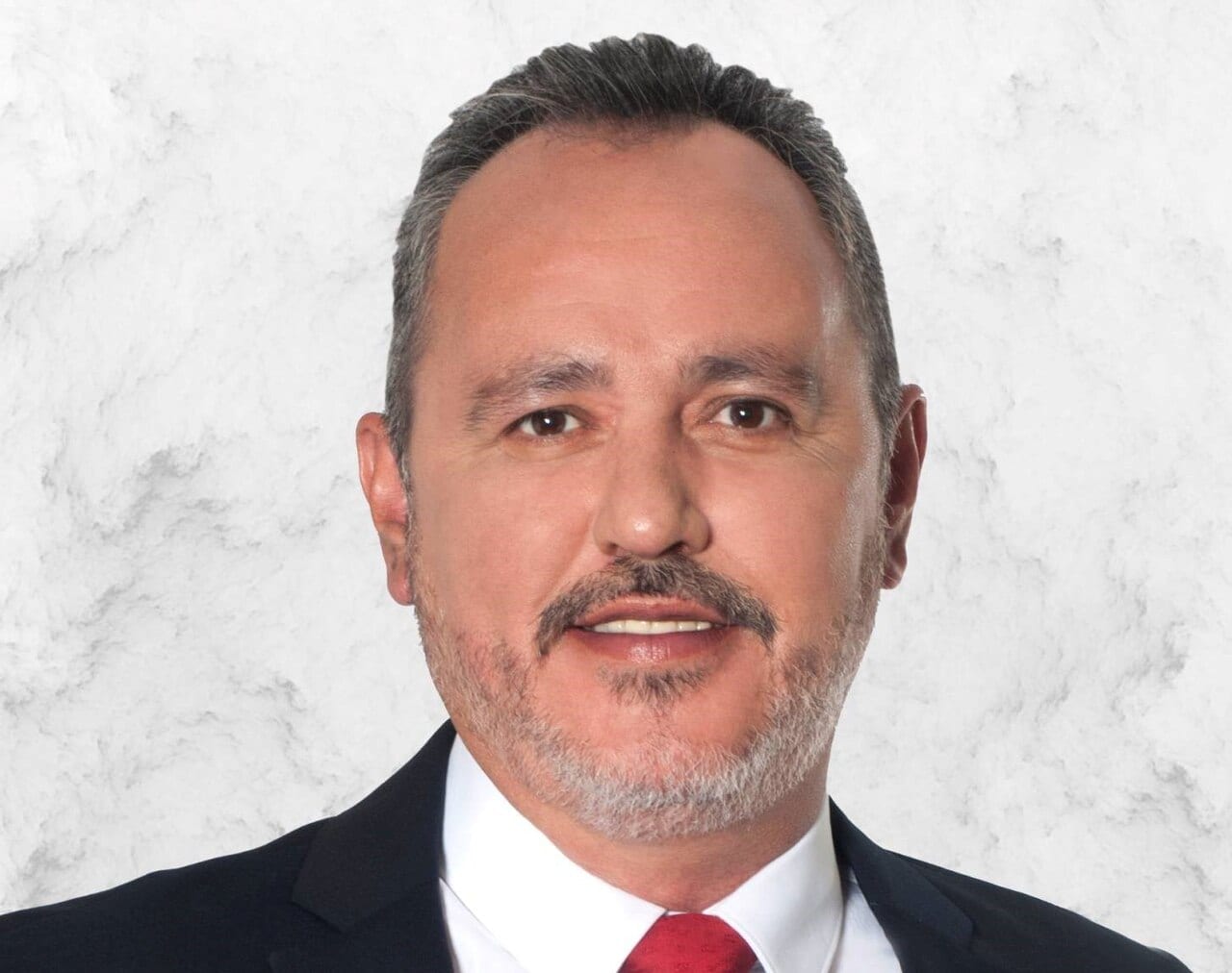 Retrato de Rigoberto Salgado Vázquez, comisionado nacional de Acuacultura y Pesca