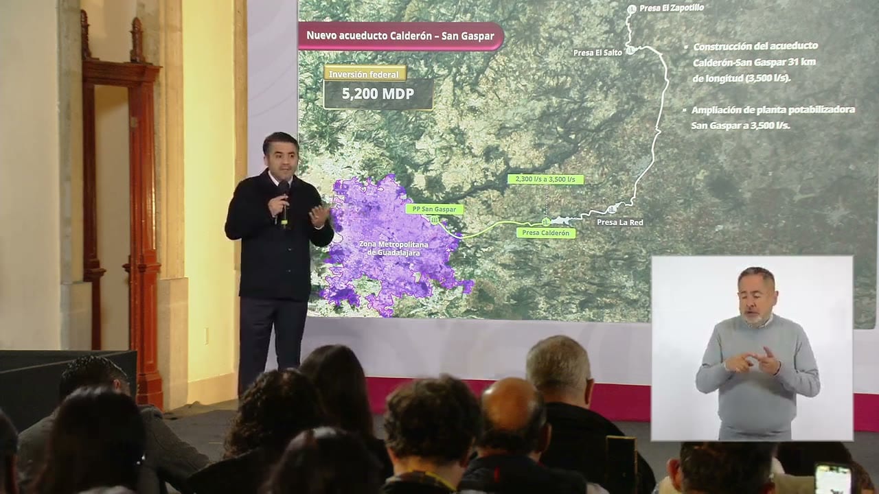 Lámina proyectada en la conferencia: Nuevo acueducto Calderón – San Gaspar.