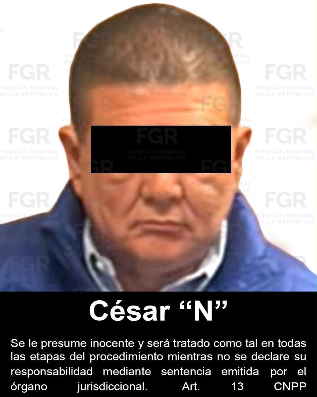 FGR poster with a photo of César "N," eyes covered, and a notice that he is presumed innocent under Article 13 of the national criminal procedure code.