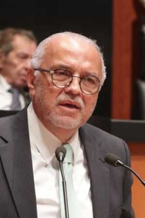 Retrato de Miguel Ángel Navarro Quintero