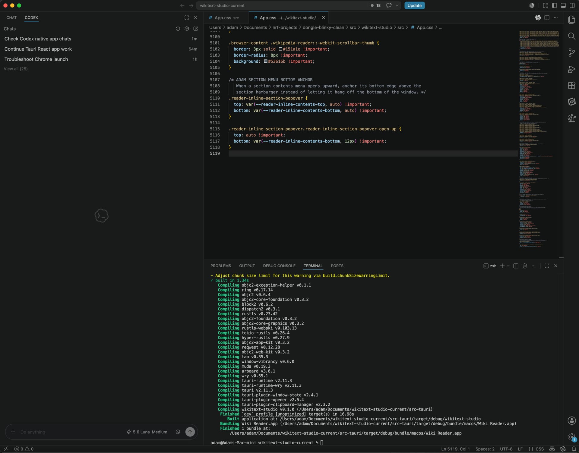 Editor de código con un panel de chats de Codex a la izquierda, código CSS al centro y una terminal de compilación abajo.