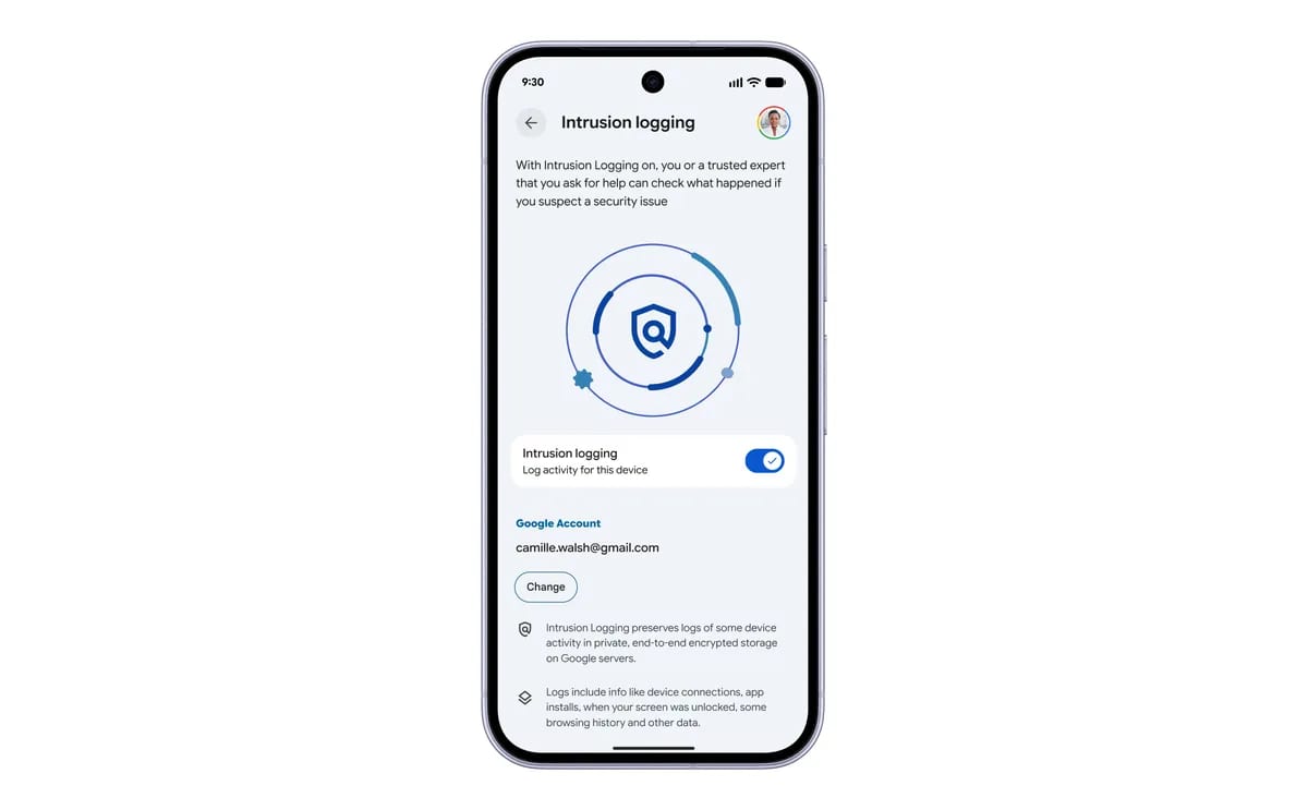 Teléfono Android con la pantalla Intrusion logging, un interruptor activado y el texto que explica qué registros guarda en servidores de Google.